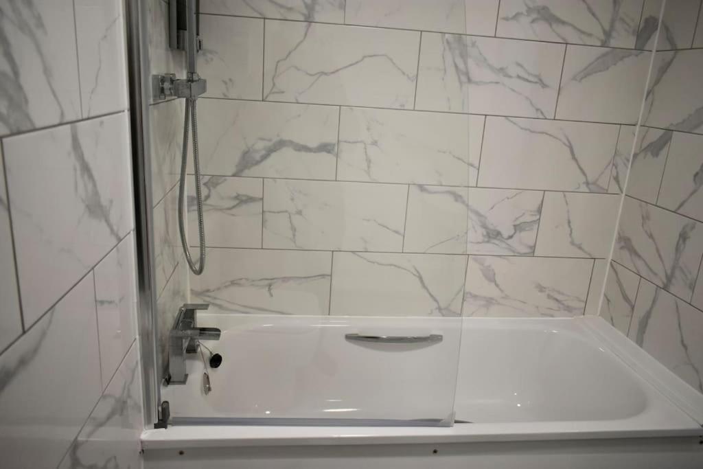 Tottenham Hotspurs Stays At The Gascoigne Suite Londres Extérieur photo