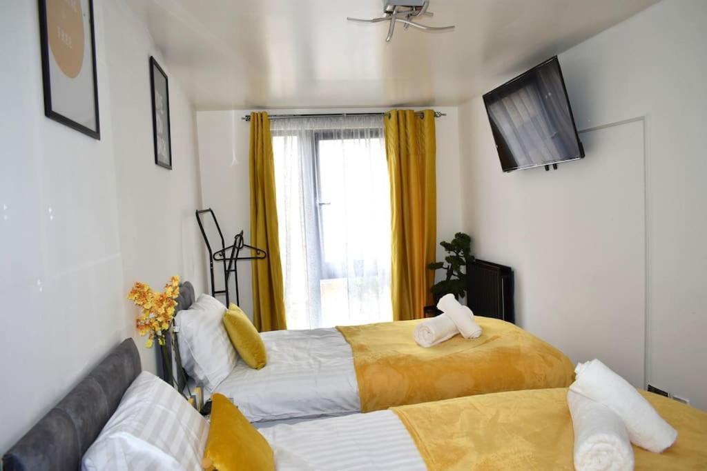 Tottenham Hotspurs Stays At The Gascoigne Suite Londres Extérieur photo